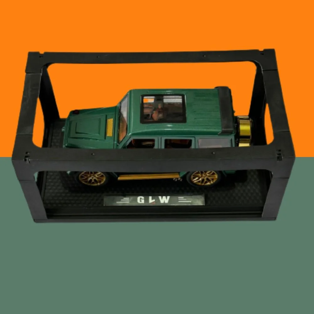 Diecast 1:24 Mercedes G-Wagon Toy Car - Image 5