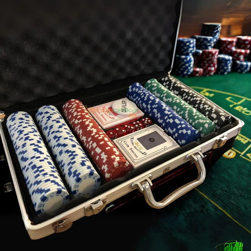 Casino Style 300 Poker Chip Set with Aluminum Case | Complete Poker Night Kit - Image 2