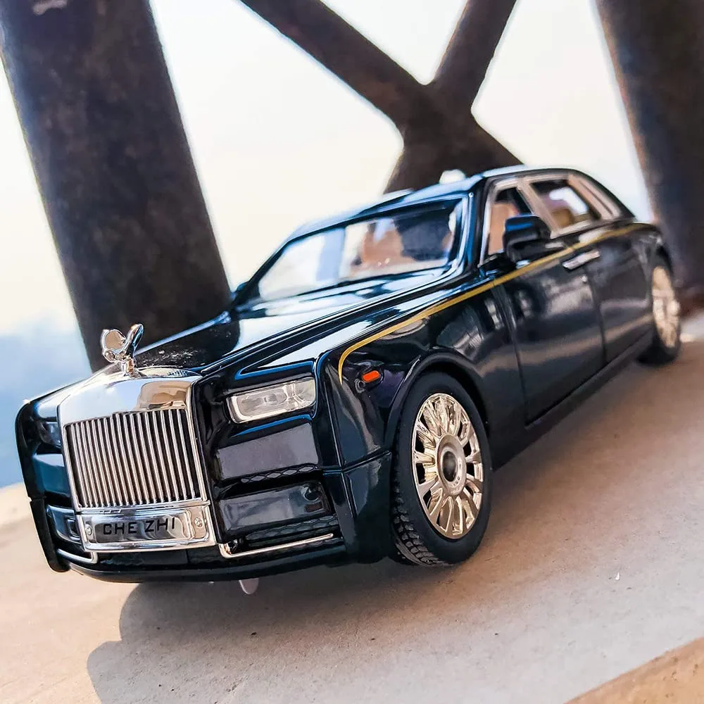 1:24 Diecast Rolls Royce Phantom Toy Car - Sound, Light, & Pull-Back Action - Image 9