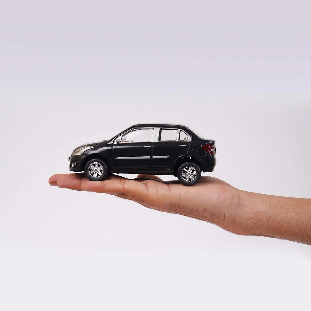 Plastic Swift Dezire Pull Back Car - Image 6