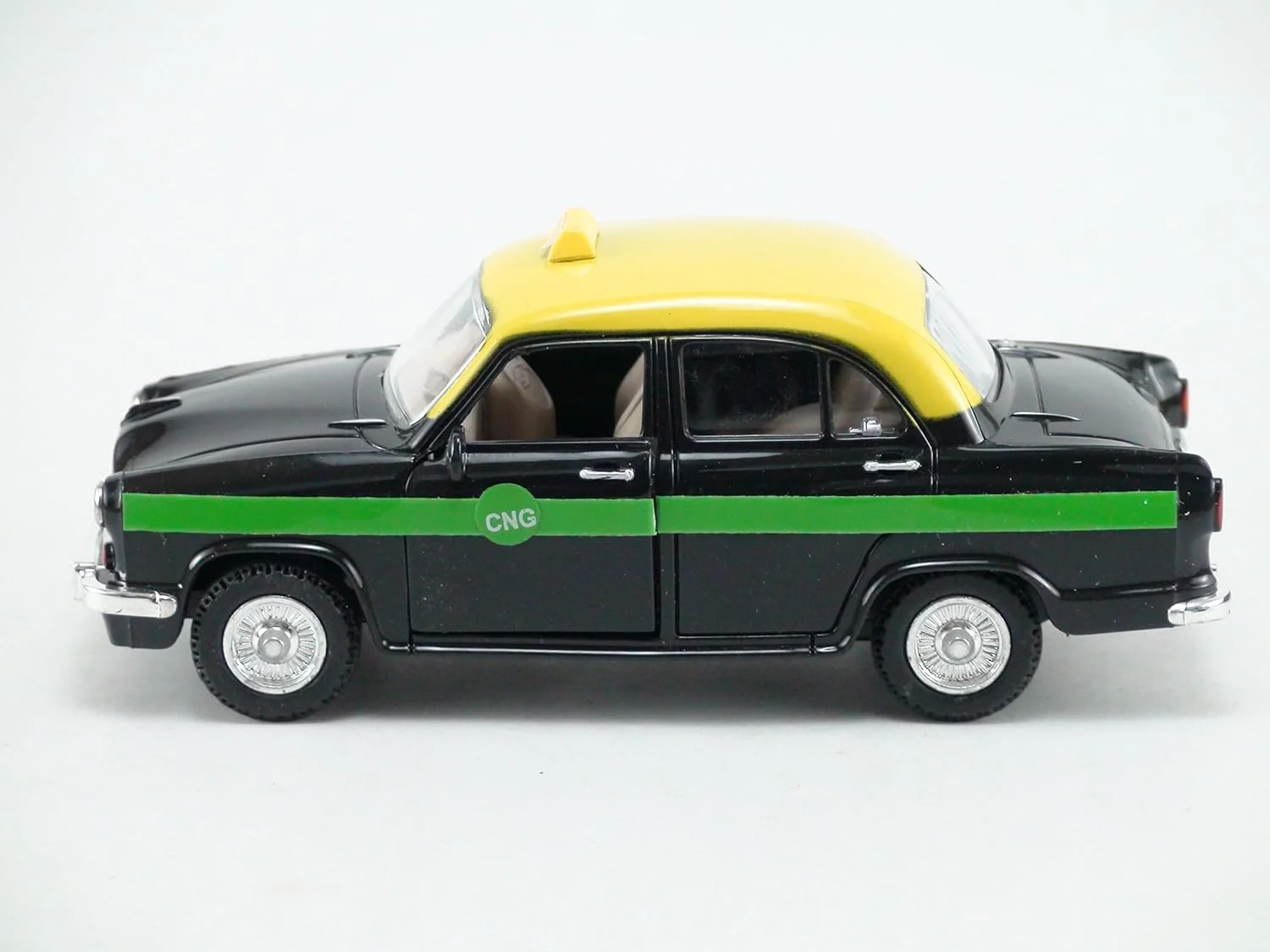 Indian Taxi Ambassador Model Car Toy - Image 3
