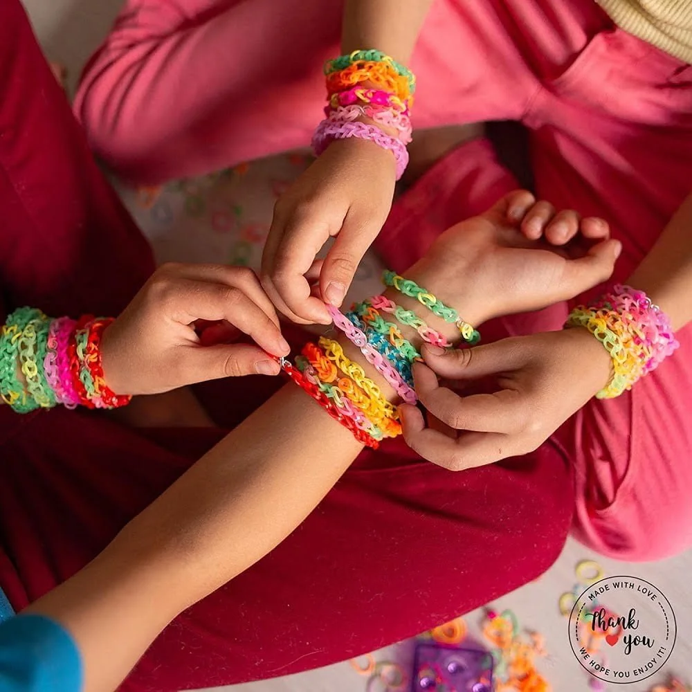 Latex Creative Loom Bands Kit with 4200 Looms - Image 4