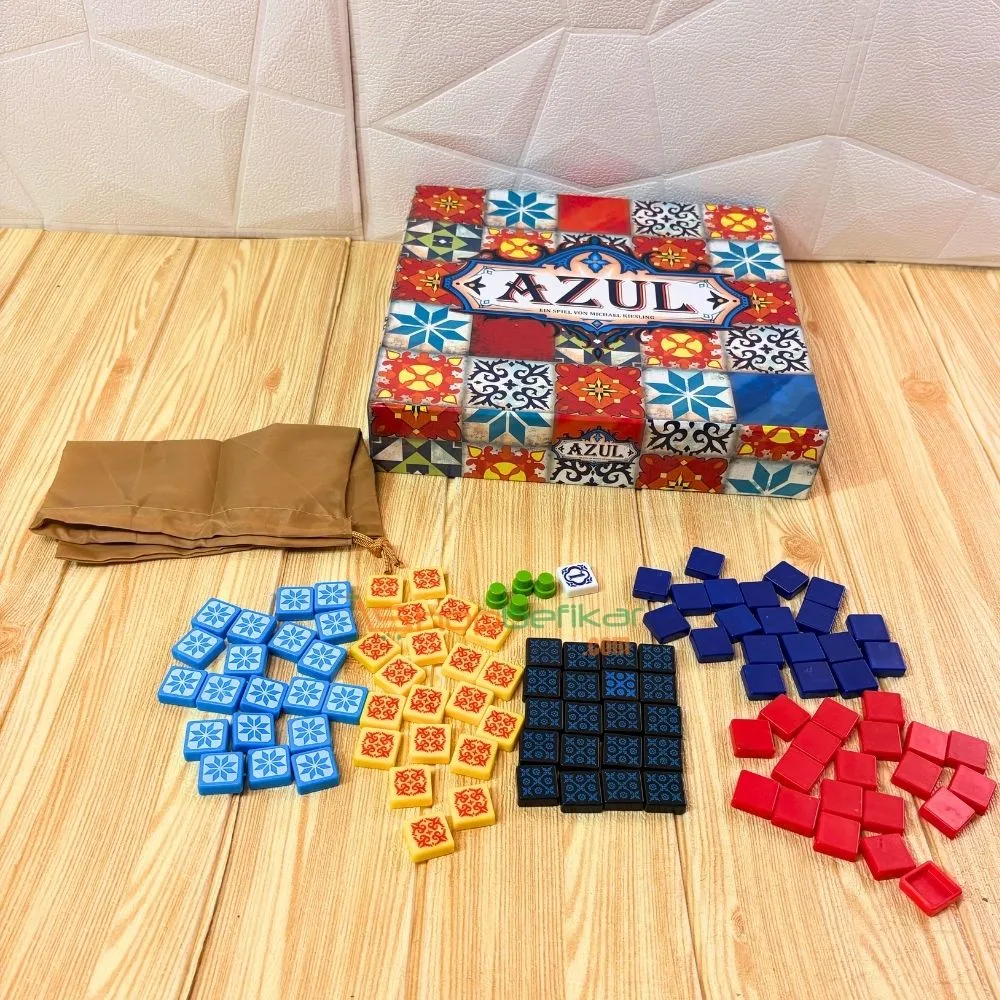Azul Board Game | Award-Winning Tile Placement Strategy | 2–4 Players | Ages 8+ | 30–45 Min Playtime - Image 4