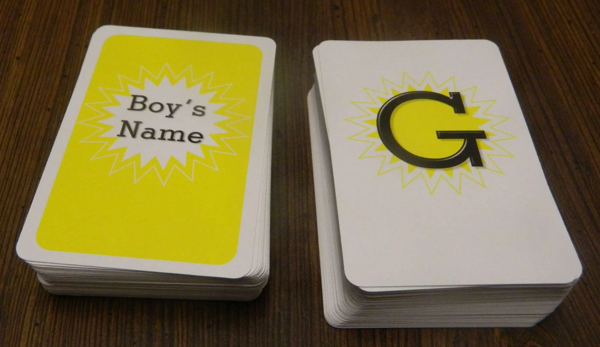 Scattergories: The Card Game | Fast Thinking Word Game | 2–6 Players | Age 12+ - Image 3