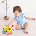 Hola Happy Wiggle Worm Toy | Musical Light-Up Crawling Baby Toy - Image 3