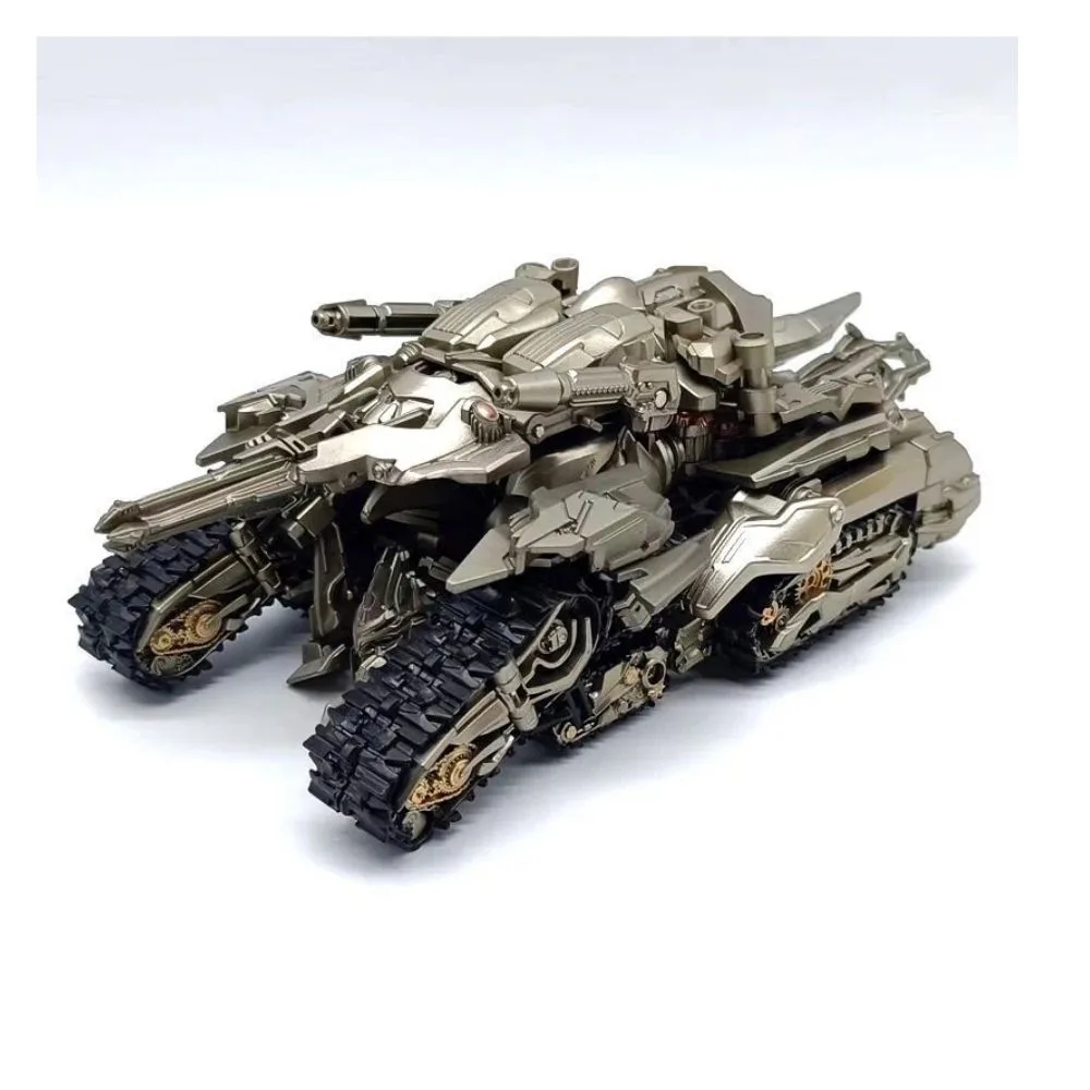 BAIWEI TW-1029 Megatron Tank Transforming Robot Figure | Action Toy - Image 7