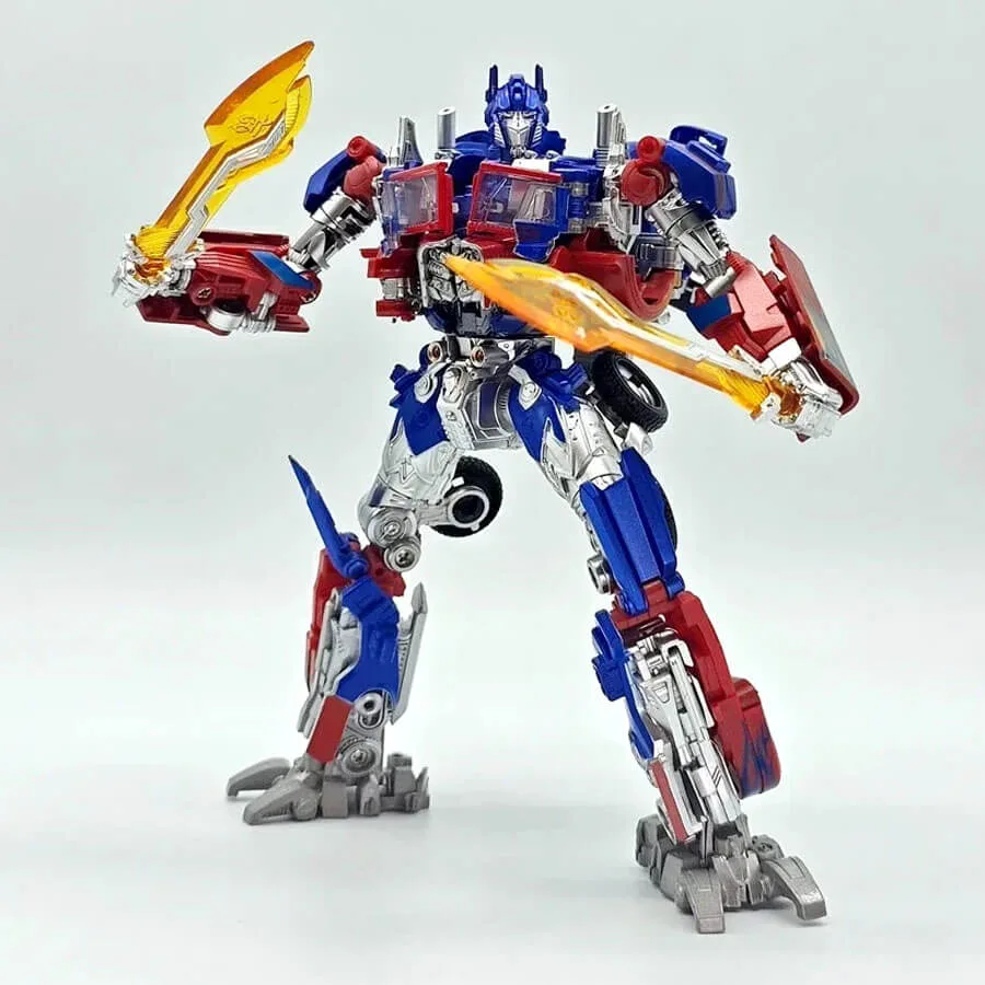 BAIWEI 1022 Optimus Prime Transformable Robot Figure | Action Toy | Age 6+ | Play & Display - Image 3