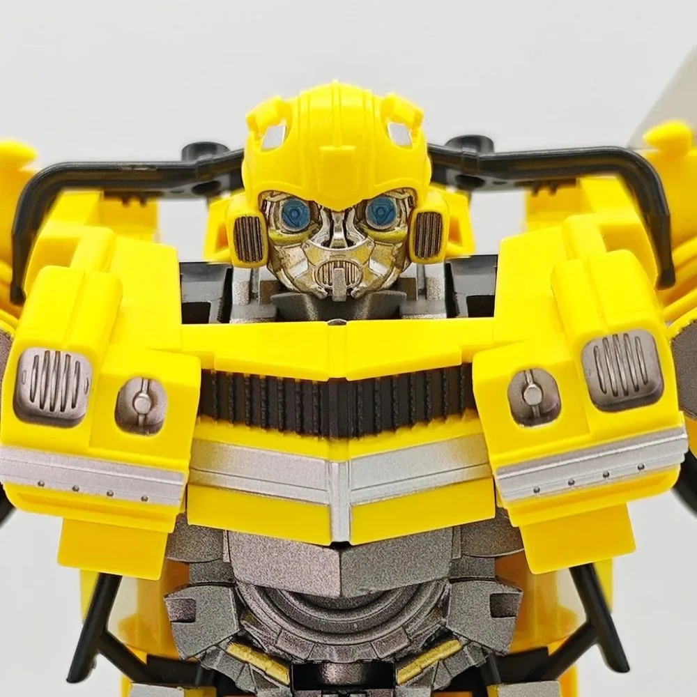 Baiwei TW-1032D Bumblebee BIG SIZE Action Figure | 28cm KO Studio Series SS-100 ROTB | Rise of the Beasts Collectible | 14+ Years - Image 4
